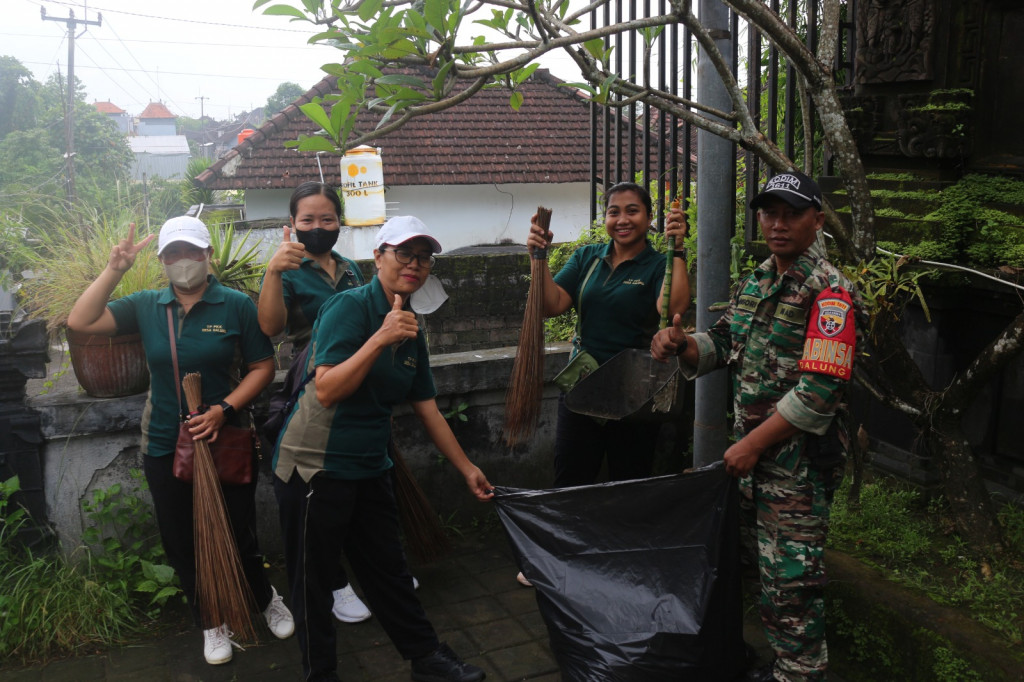 GERTAK dan Penebaran Benih Ikan, Dalung Bersih dan Hijau kolaborasi LPM Desa Dalung x Pemerintah Desa x Karang Taruna GARUDA Dalung